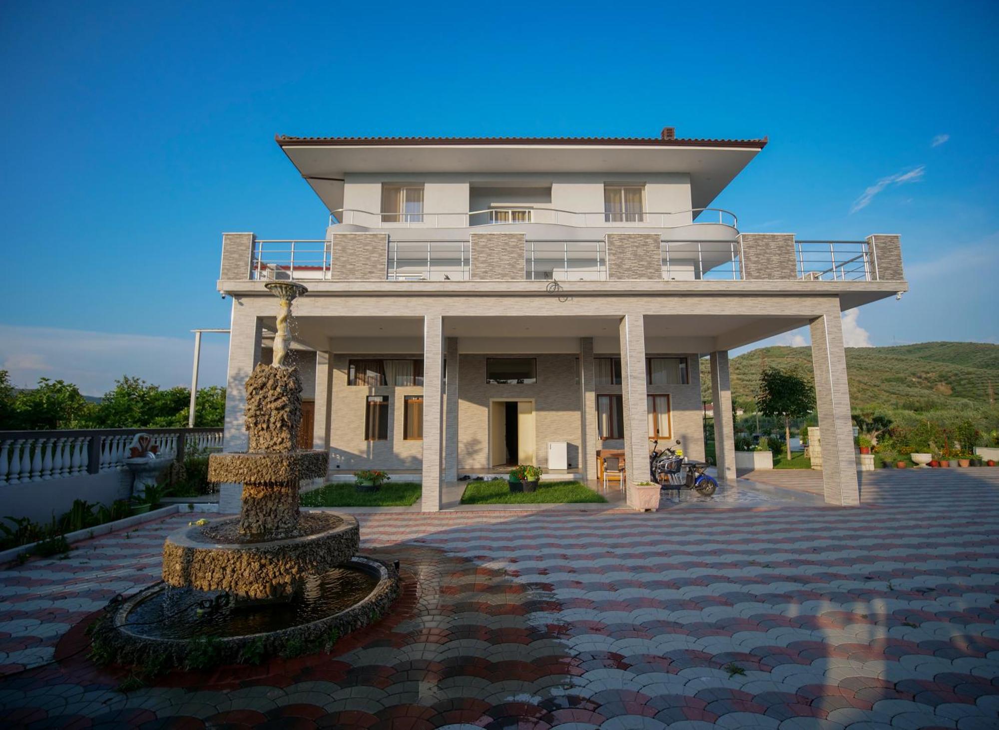 Hanna & Solei Hotel Berat Exteriér fotografie